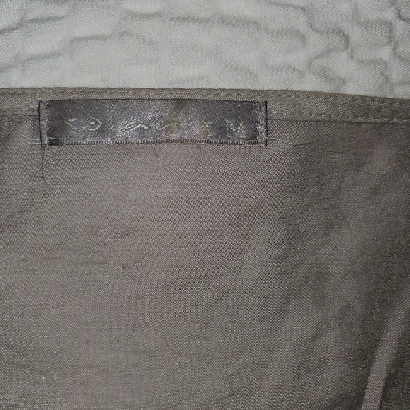 Oversized  Hobostyle Blouse - Picture 4 of 6